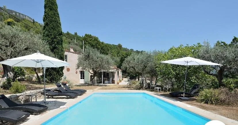 Casa de vacaciones para 8 personas, con piscina además de vistas y jardín - 1