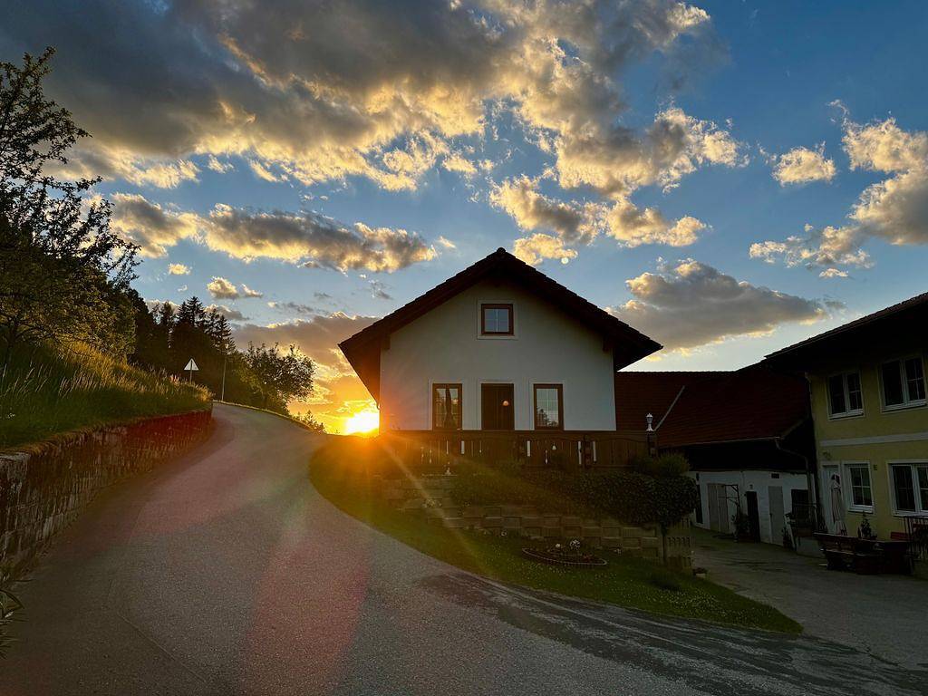 Ferienwohnung Koglhof - Ferienhaus am Bauernhof mit Terrasse – 5 Min zur Wexl Arena in Sankt Corona am Wechsel, Wiener Alpen in Niederösterreich