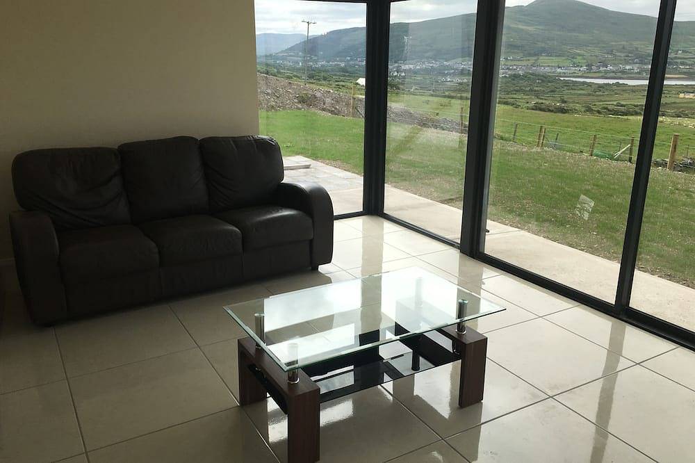 Cottage for 8 People in Iveragh Peninsula