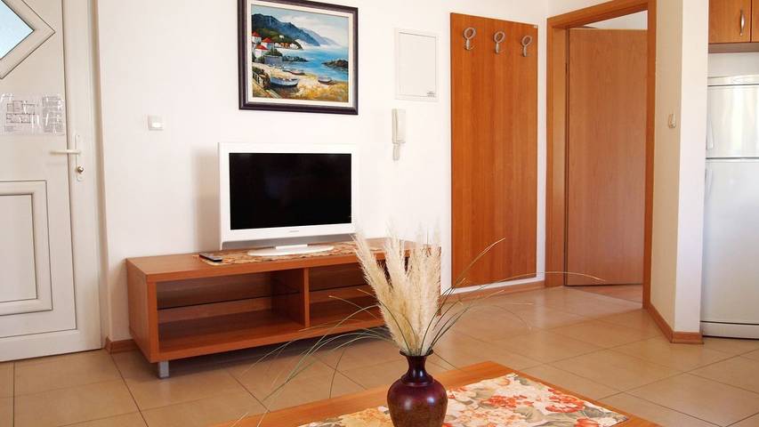 Ferienwohnung für 4 Personen, mit Pool und Terrasse in Banjol - 4