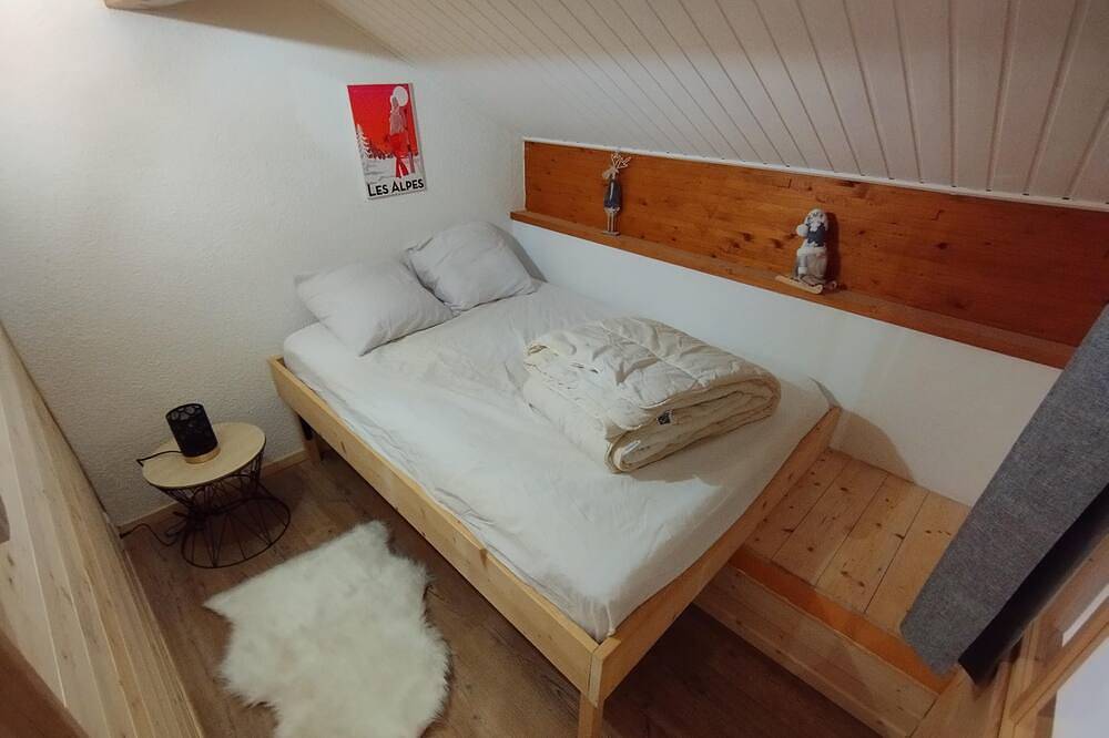 Ganze Wohnung, Cocon Alpin - Praz de Lys Sommand Duplex aux Pieds des Pistes Avec vue Montagne in Mieussy, Region Bonneville