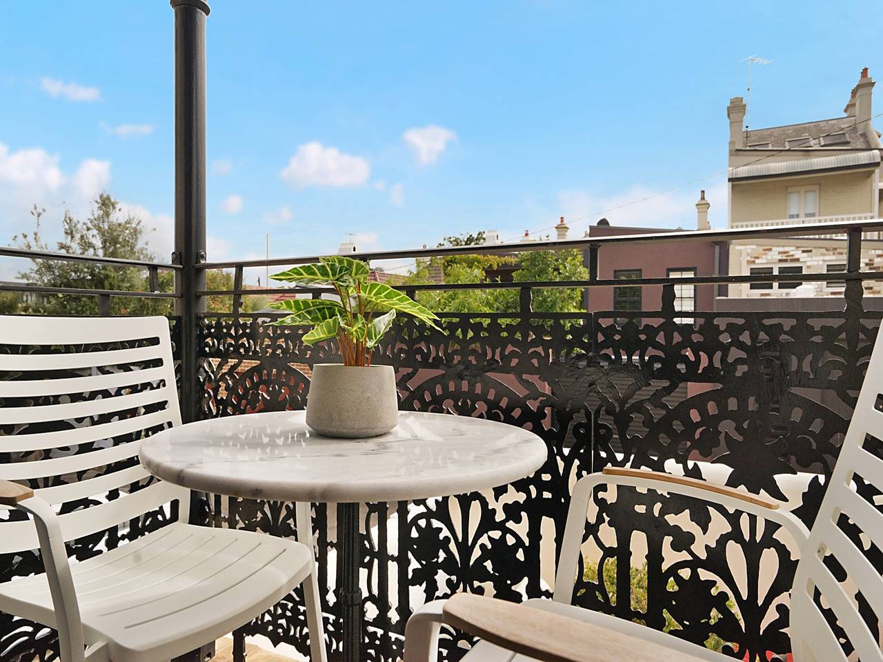 Entire studio, Cozy Studio with Balcony in Unbeatable Location in Glebe, Sydney