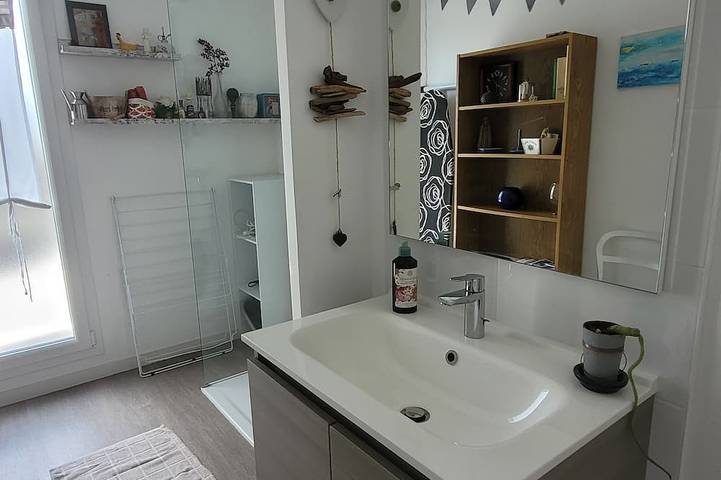 Appartement entier, Superbe T4  80m2 - Terrasse 40m2 - 4/6pers -  tout équipé et linges inclus in Vannes, Côte des Mégalithes