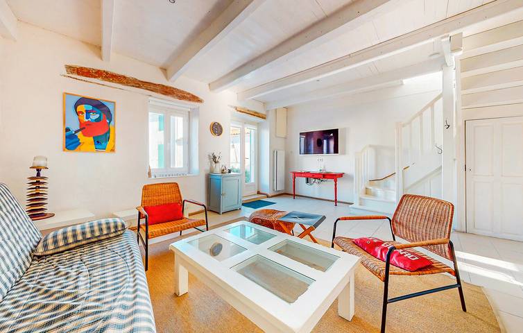 Seaside Haven Apartment - 400m zu Apéroléron in Saint-Denis-d'Oléron, Côte de Beauté