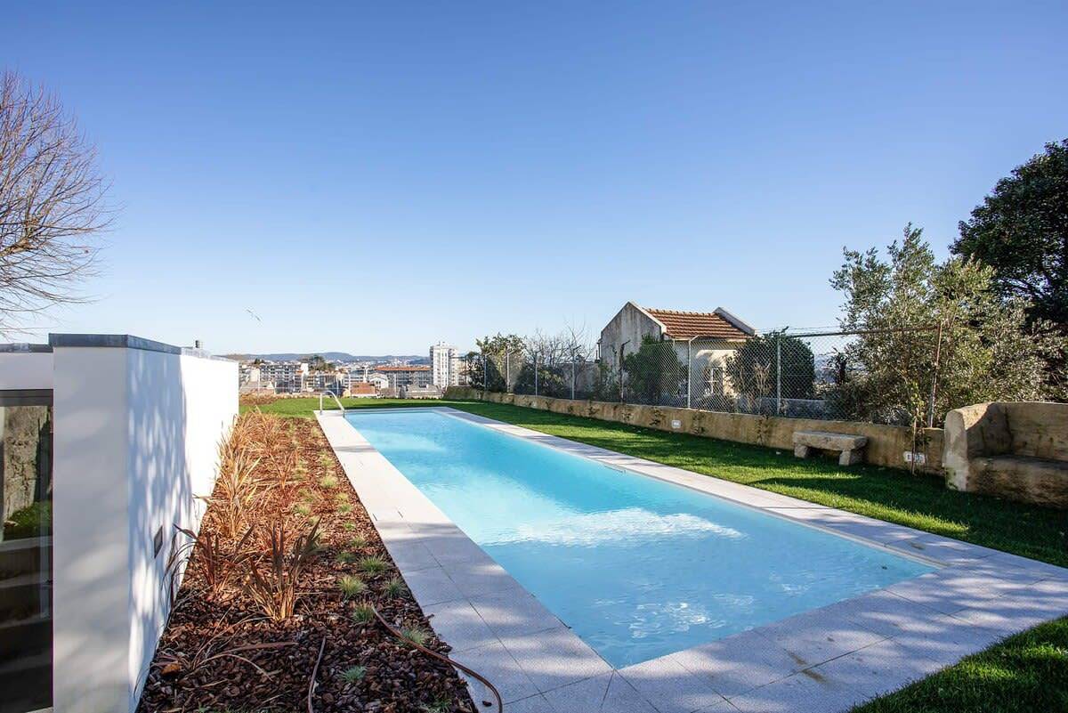 Ganze Wohnung, Liiiving in Porto - Haven Pool Apartment in Porto, Porto Distrikt