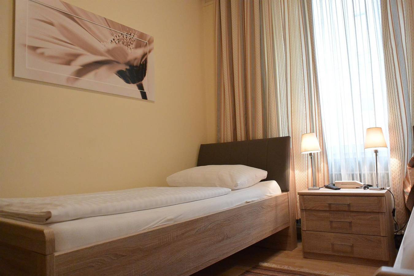 Zweibettzimmer mit Dusche, Wc in Salzkammergut-Berge, Salzburg