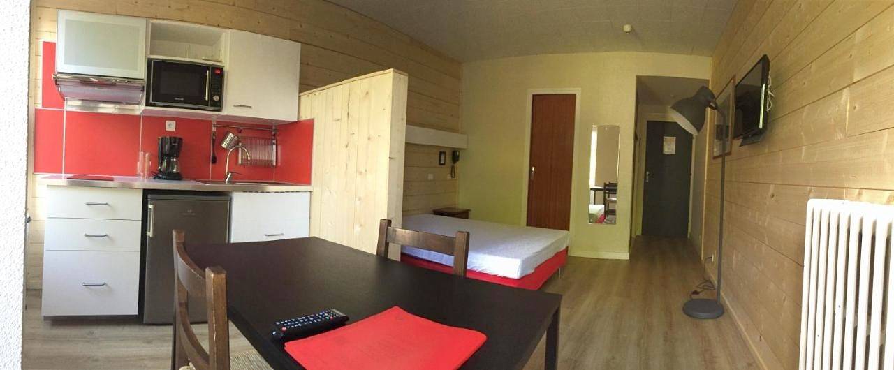 Aparthotel Le Petit Train in Luchon-Superbagnères, Bagnères-de-Luchon