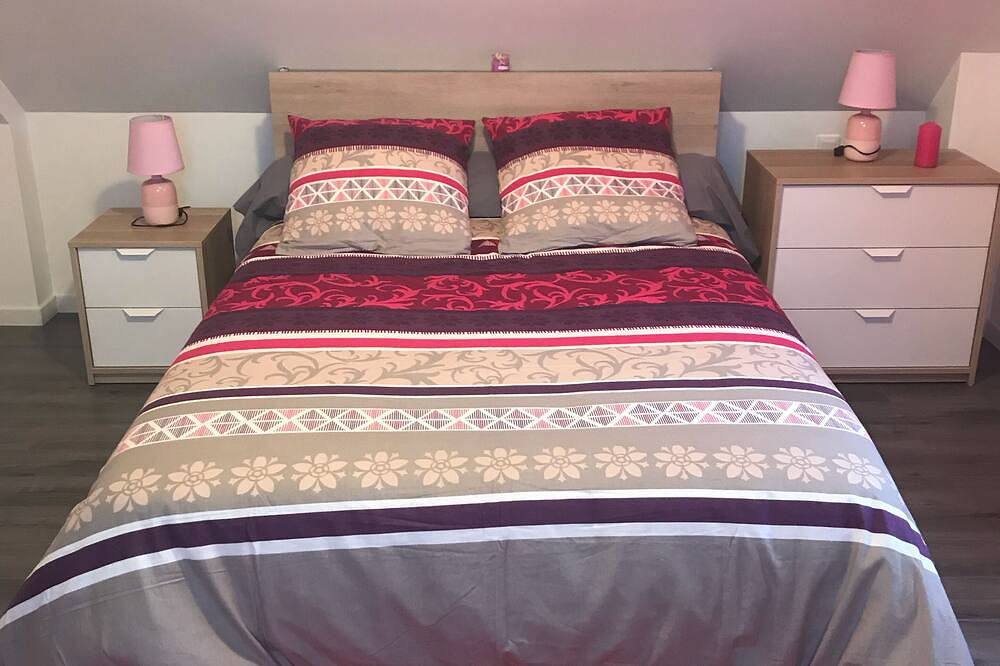 6-person weekly and weekend rental by the sea. in Étables-sur-Mer, Côte de Goëlo