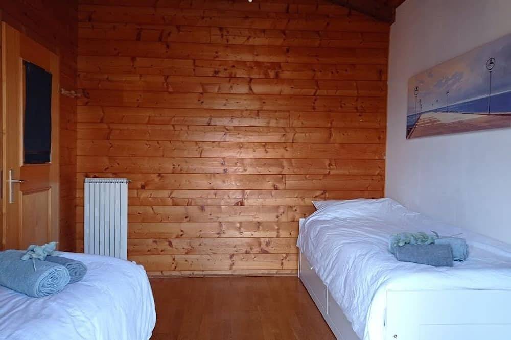 Fantastisk hus med privat svømmebasseng på 5 km fra sjøen in Camporosso, Liguriske Alper