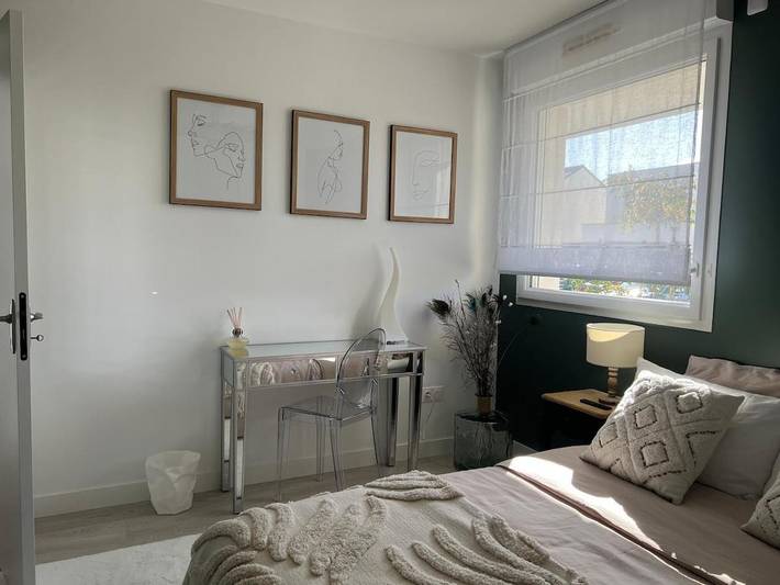 Gîte pour 2 personnes, avec jardin à Écouflant - 4