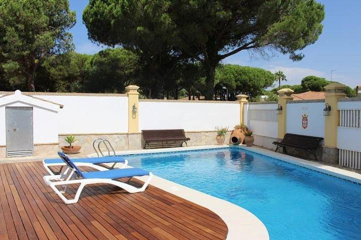 Casa de vacaciones para 8 personas, con piscina además de jardín y vistas - 1