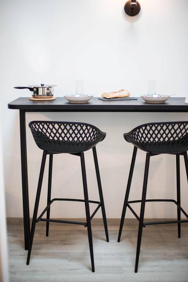 Gîte pour 4 personnes, avec jardin et piscine à Dollon - 4