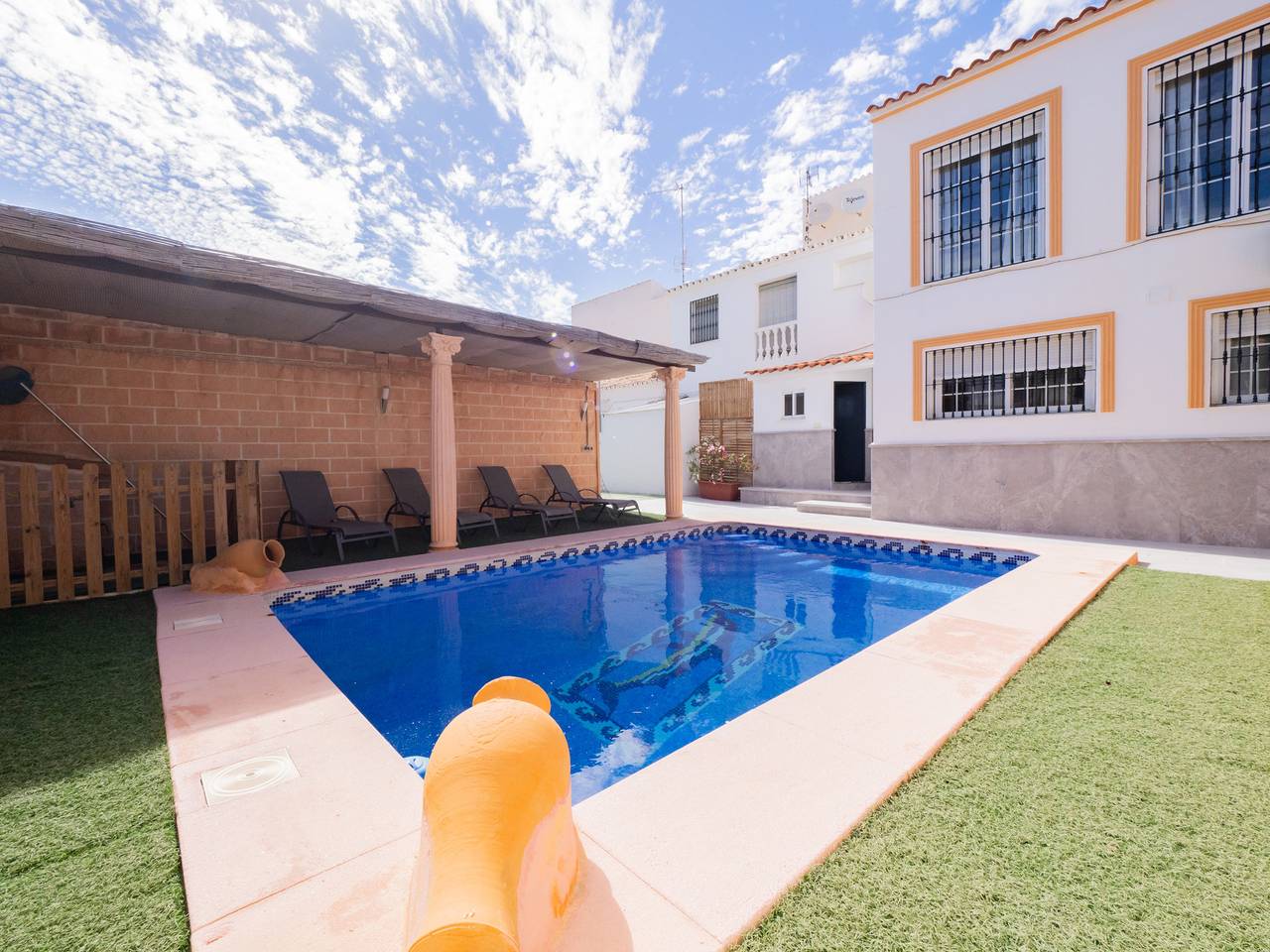 Cubo's Villa Paraiso in Villafranco del Guadalhorce, Alhaurín el Grande