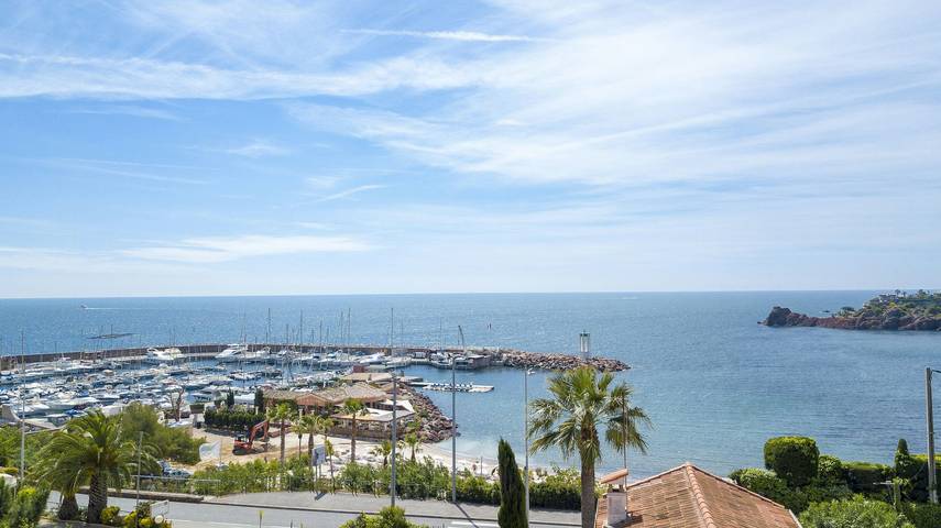 Ferienhaus für 5 Personen, mit Garten und Terrasse, kinderfreundlich in Théoule-sur-Mer - 2