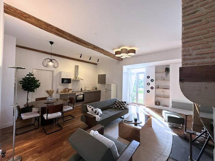 Gîte pour 4 personnes, avec terrasse et jardin à Lons - 2