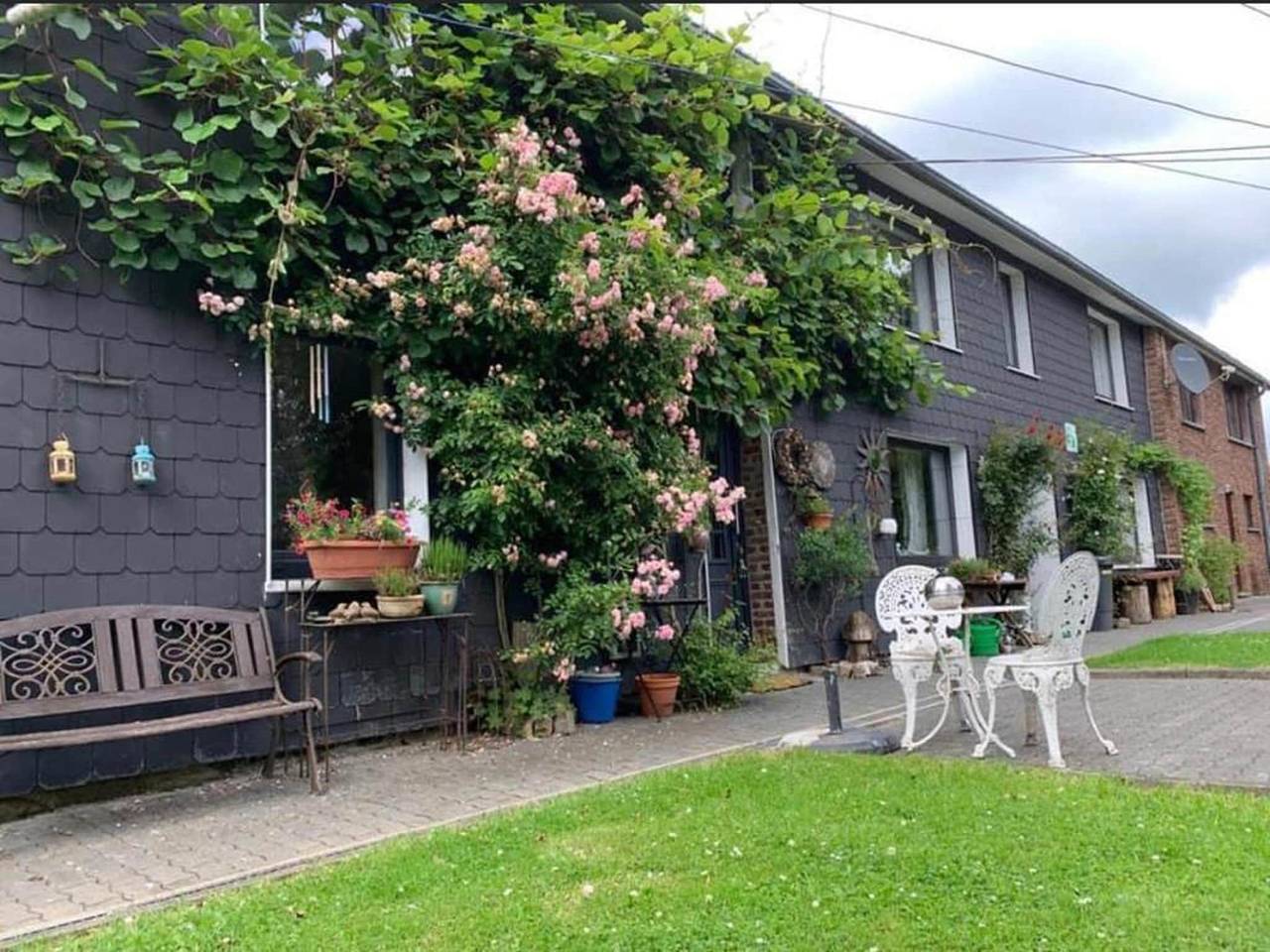 Gemütliches Ferienhaus für 8 Personen in Büllingen in Büllingen, Naturpark Hohes Venn