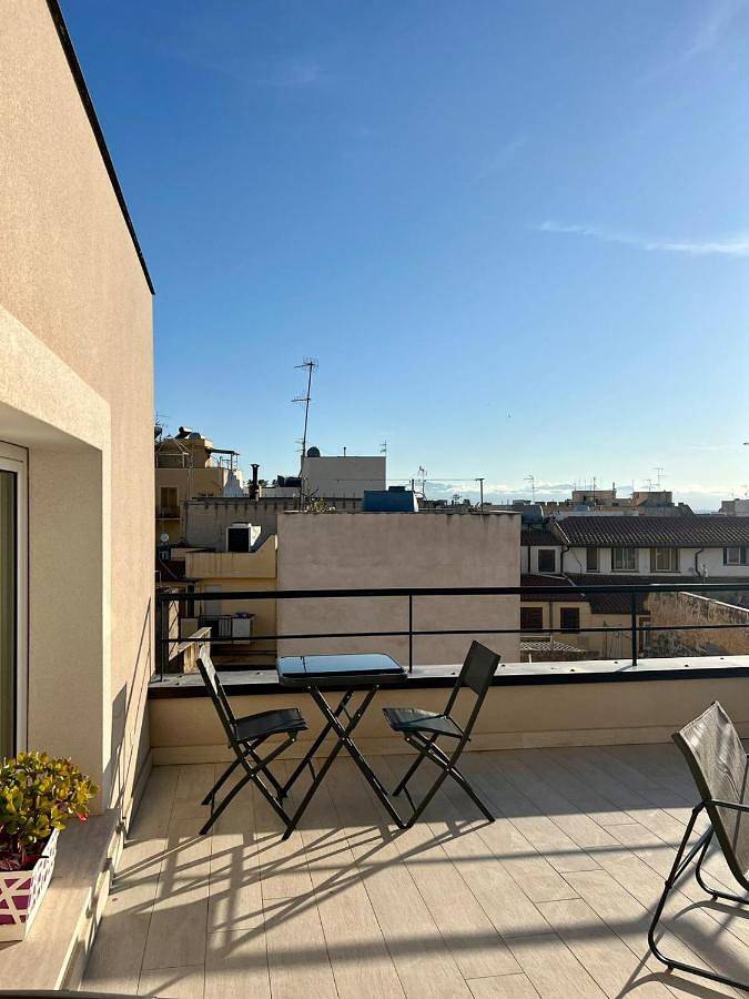 Ferienwohnung für 7 Personen, mit Ausblick und Balkon in Terrasini - 3