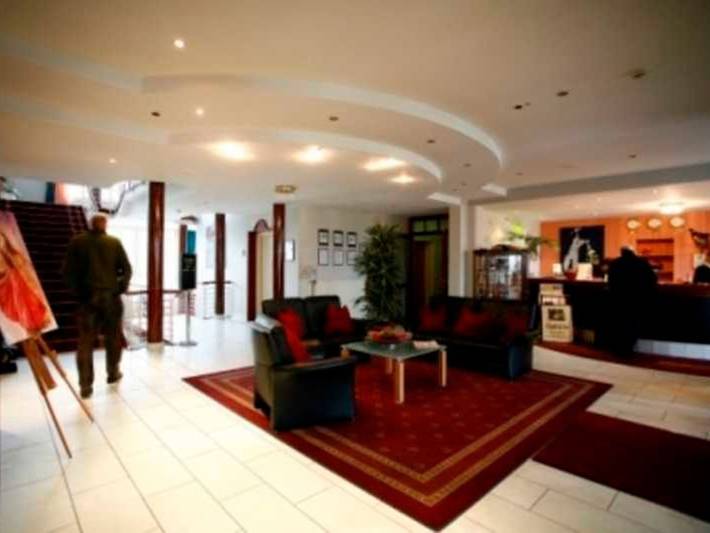 Hotel für 2 Personen, mit Garten in Neustrelitz - 4