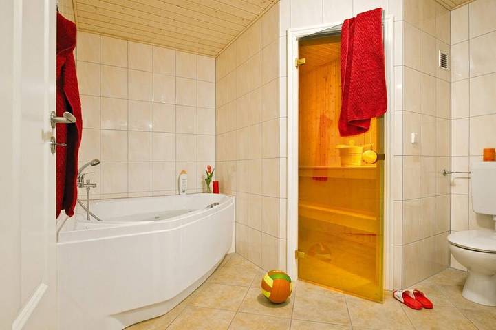 Ferienhaus für 6 Personen, mit Garten und Whirlpool in Bad Saarow - 4