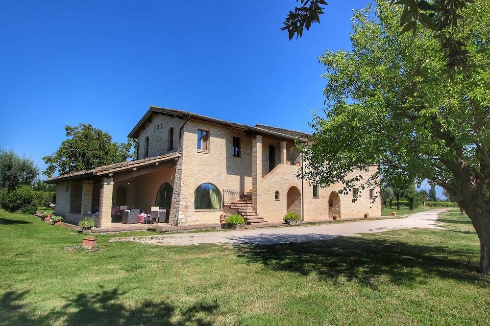 Villa per 10 Persone in Assisi, Perugia e dintorni