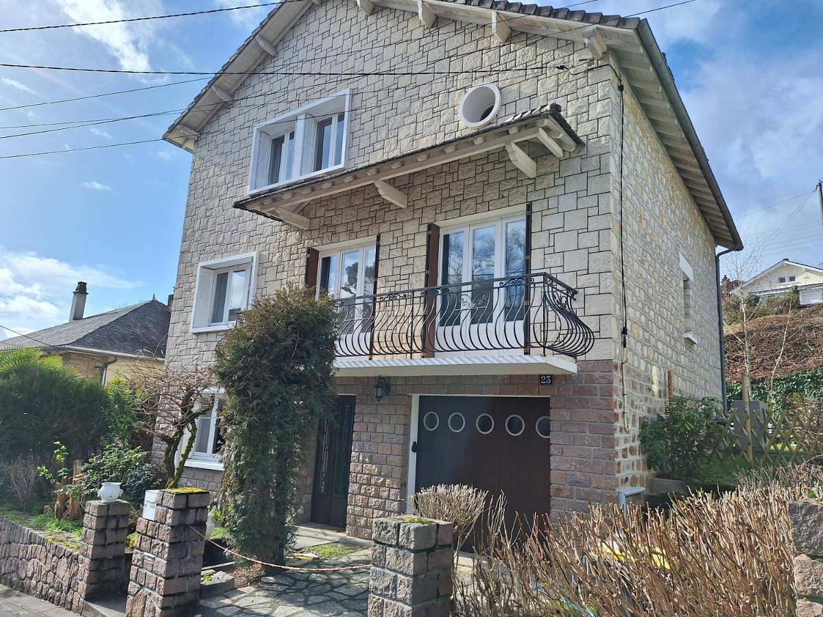 Le Jardin d'Elise - Maison 10 personnes avec jardin - proche centre ville in Brive-la-Gaillarde, Région de Brive-la-Gaillarde