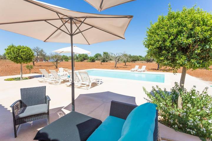 Villa „Calma“ mit großem privatem Pool, privater Terrasse und Wlan in Llucmajor, Mallorca Süden