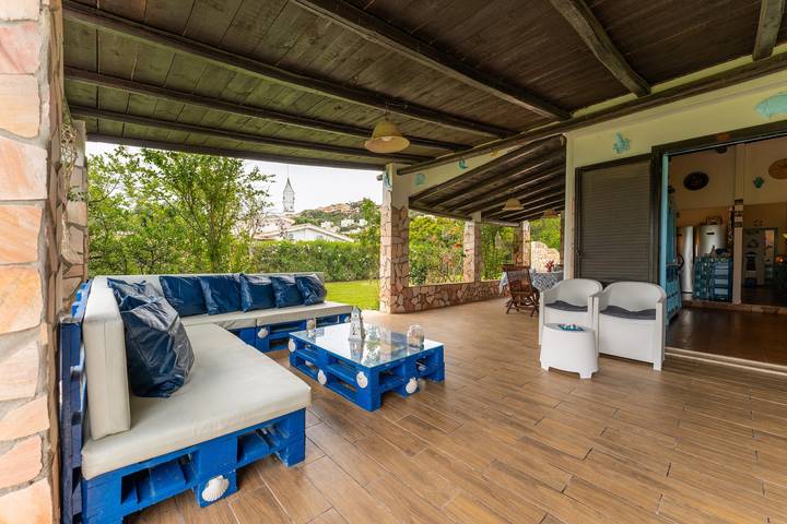 Location de vacances pour 8 personnes, avec jardin à Muravera - 2