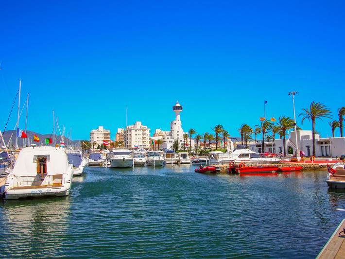 Ganze Wohnung, Club Nautic in Empuriabrava, Oberampurien
