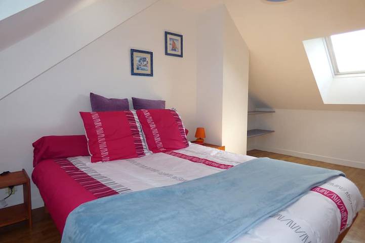 Gîte pour 5 personnes, avec terrasse dans Plage Saint-Guirec - 3