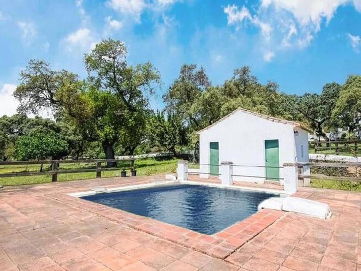 Casa de vacaciones para 16 personas, con Terraza además de Jardín y Piscina en Aracena - 3