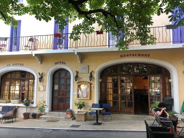 Logis Hôtel Restaurant Le Louvre in Sault, Parc naturel régional du Mont-Ventoux