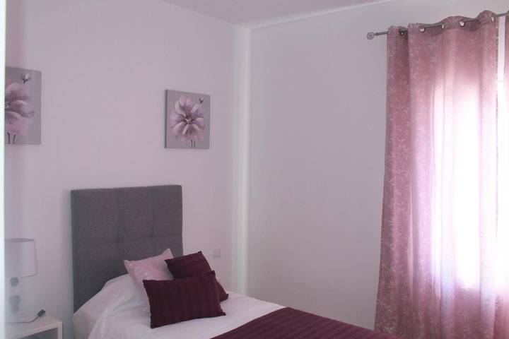 Gîte pour 2 personnes, avec vue ainsi que piscine et terrasse dans Montemor-o-Novo - 2