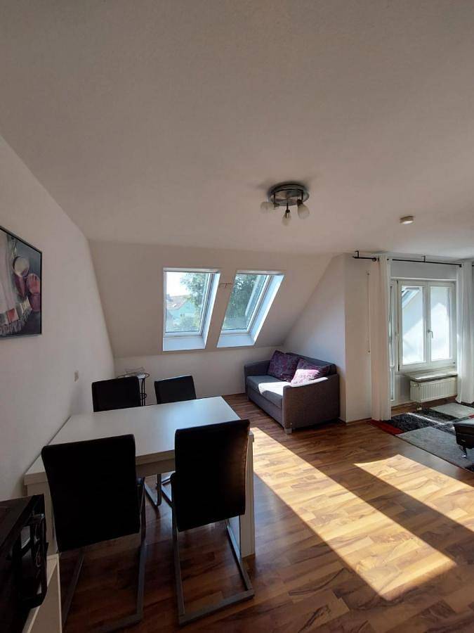 Ganze Wohnung, Apartment - Ground Floor in Moos, Untersee