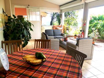 Location de vacances pour 3 personnes, avec terrasse à Rivière-Pilote