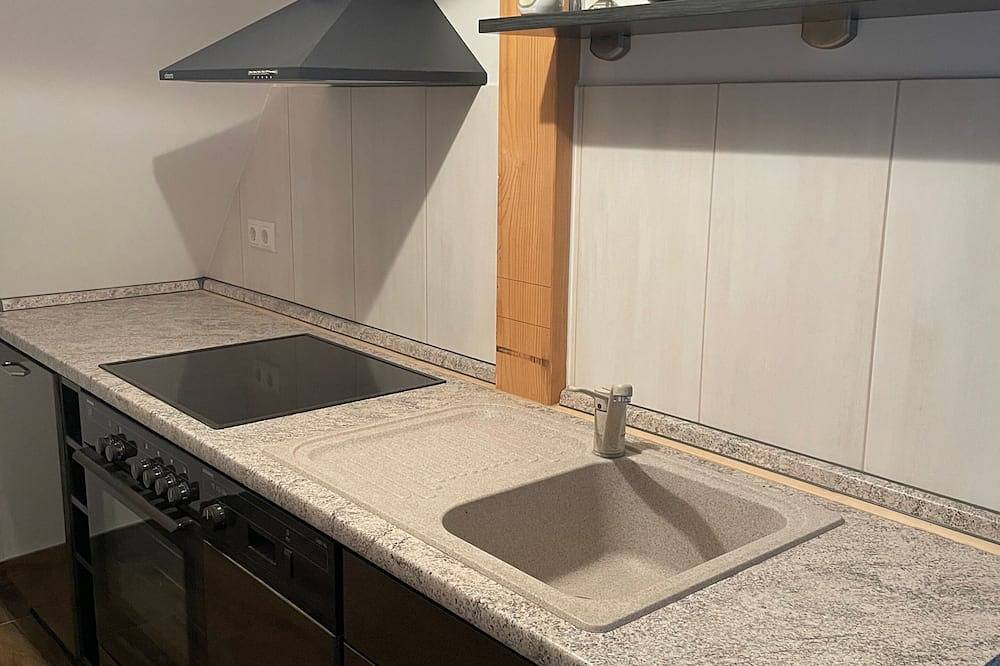 1) Fewo 2-Raum (50m², 2 Pers., 1 Schlafraum, Ost), tierfrei - Landhaus Xl mit in Carinerland, Neubukow-Salzhaff