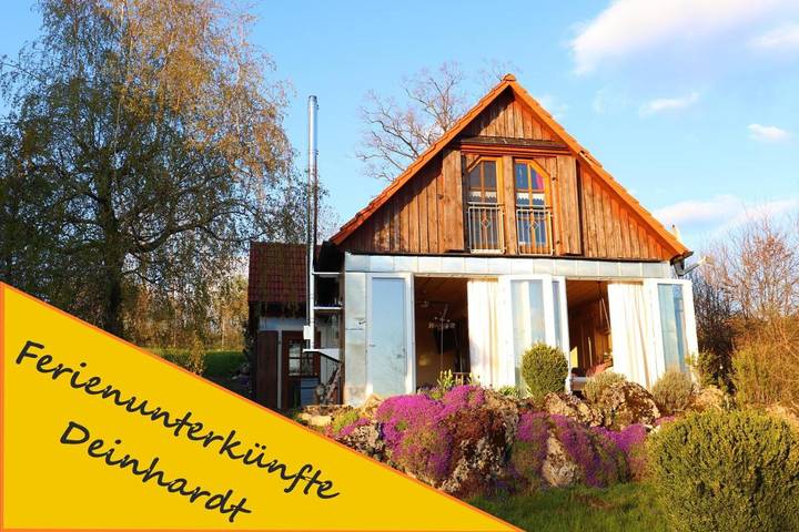 Ferienhaus für 8 Personen, mit Balkon und Terrasse sowie Garten und Ausblick in Königsfeld (Oberfranken)