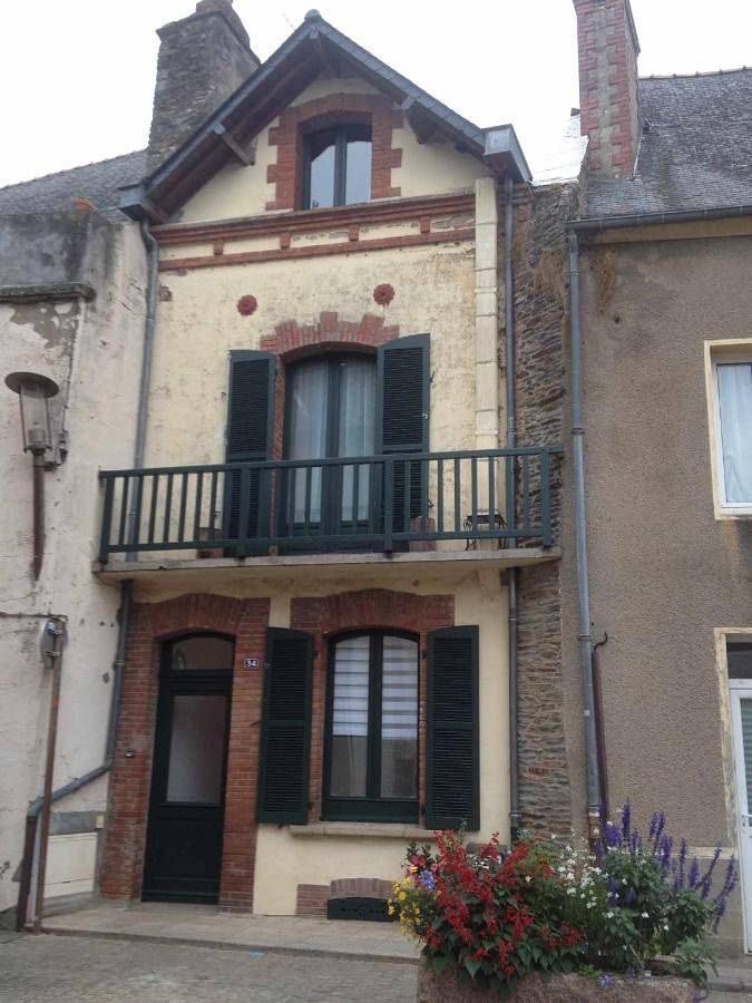 Maison en plein coeur du centre historique in Malestroit, Région de Vannes