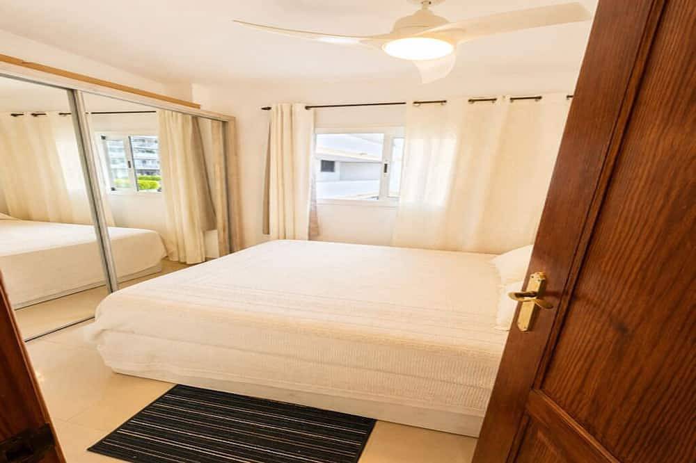 Appartement entier, Cozy apartment on the sea shore in Santa Ponsa, Calvià