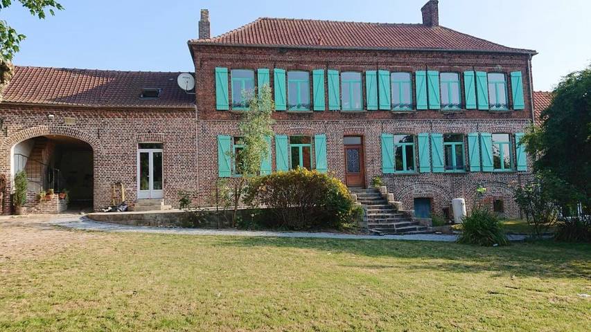Location de vacances pour 4 personnes, avec Terrasse et Jardin à Liettres