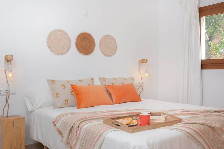 Villa Sa Planeta - Trois Chambres Villa, Couchages 6 in Cala Jondal, Sant Josep de sa Talaia