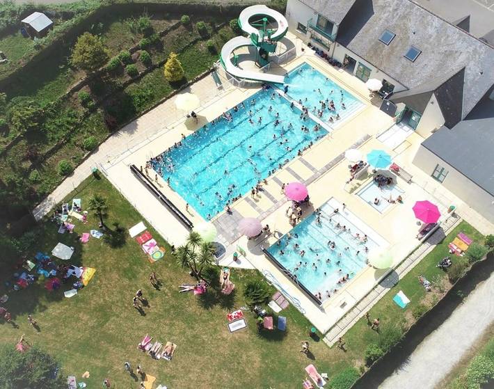 Gîte pour 2 personnes, avec bassin pour enfant et sauna à Merdrignac