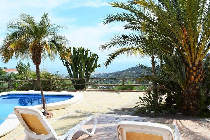 Casa rural para 4 personas, con terraza y jardín en Torrox - 3