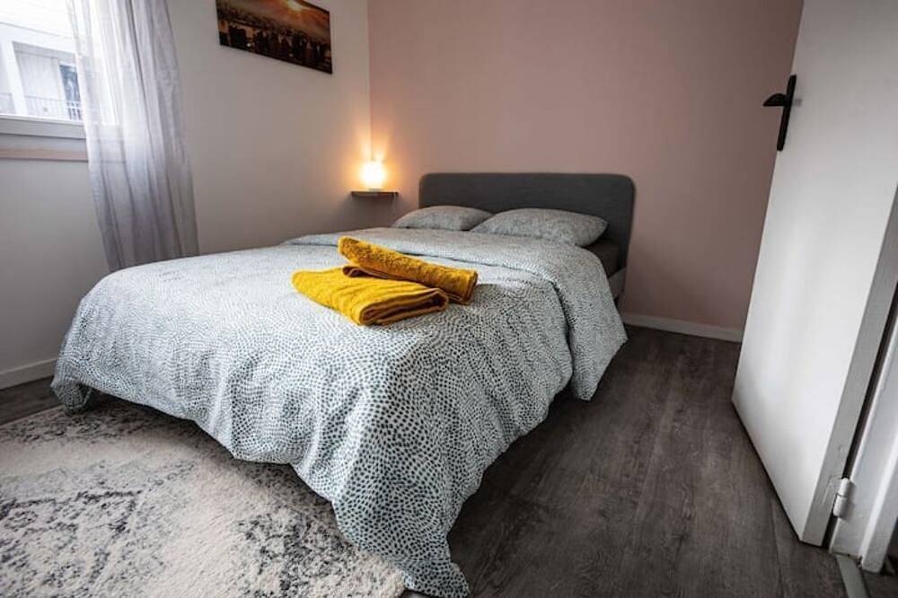 Appartement entier, *Cosy Home 20' Paris 25' Disney - Free Wifi* in Villiers-sur-Marne, Val-de-Marne