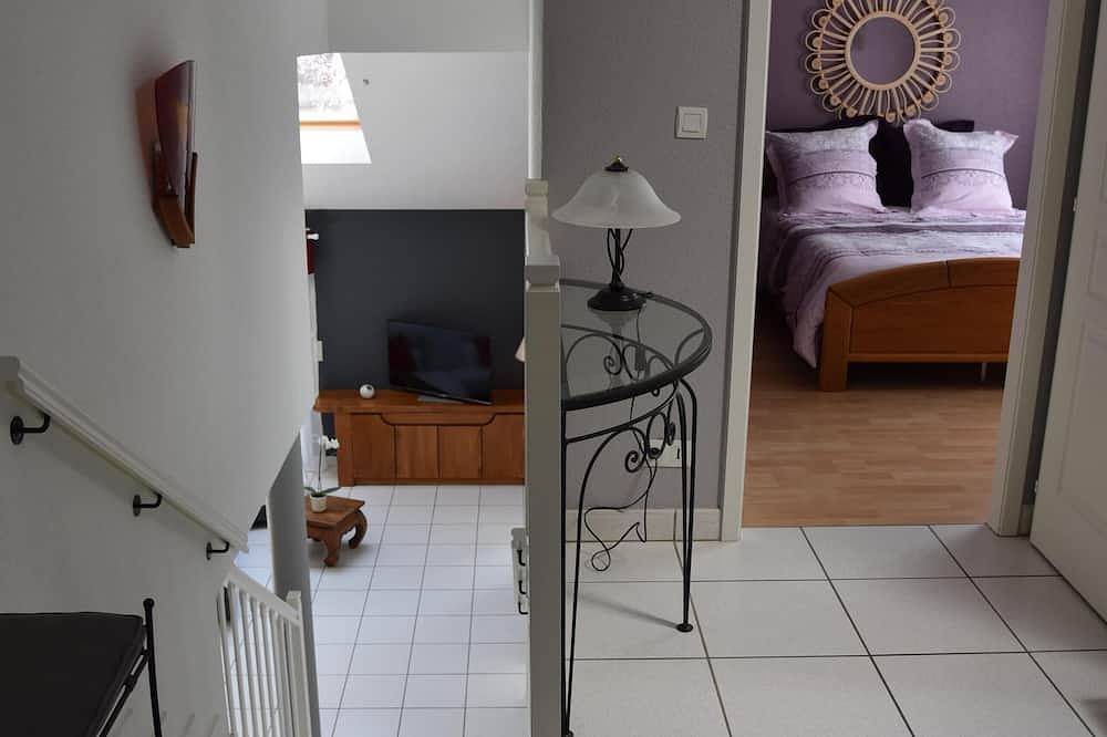 Le Cerisier: superb comfortable property with air-conditioned rooms and garden. in Kaysersberg, Parc naturel régional des Ballons des Vosges