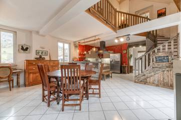 Maison De Vacances pour 8 Personnes dans Theys, Isère, Photo 1