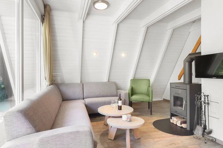 Ferienhaus für 4 Personen, mit Terrasse und Balkon/Terrasse im Hunsrück - 2