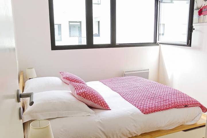 Apartamento entero, Belfort - 2 chambres / Avec ascenseur et Parking in Burdeos, Región de Burdeos