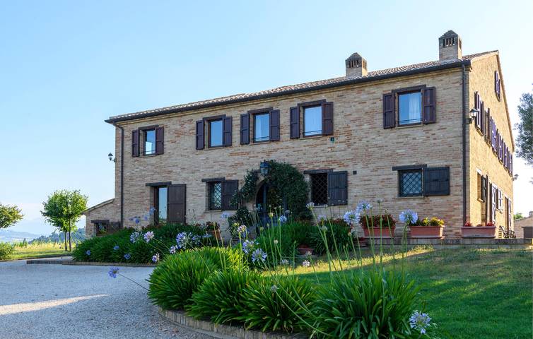 Ferienhaus für 20 Personen, mit Pool und Ausblick sowie Terrasse in Marche - 4