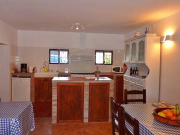 Holiday Rental for 15 People in Playa de Cortijo Blanco, Marbella, Photo 2