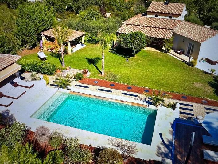 Location de vacances pour 8 personnes, avec jardin ainsi que vue et piscine, animaux acceptés à Le Val - 3